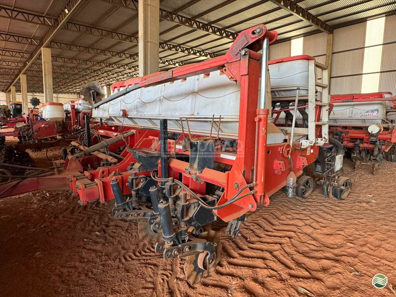 PLANTADEIRA JUMIL JM 7090 PD GUERRA Mercomaq - JAN PRIMAVERA DO LESTE MATO GROSSO MT